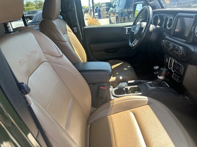 2022 Jeep Wrangler Unlimited Sahara 4x4