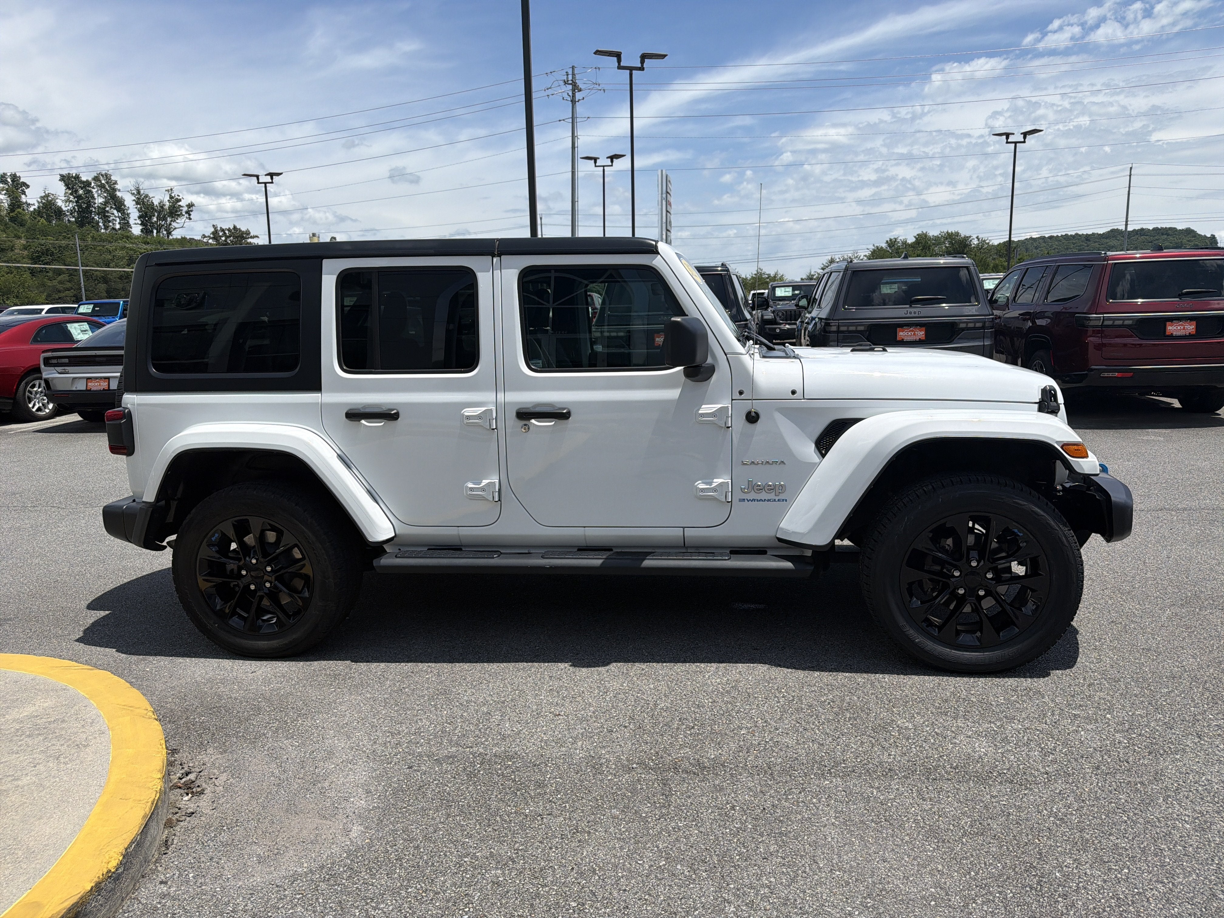 2023 Jeep Wrangler 4xe Sahara 4x4
