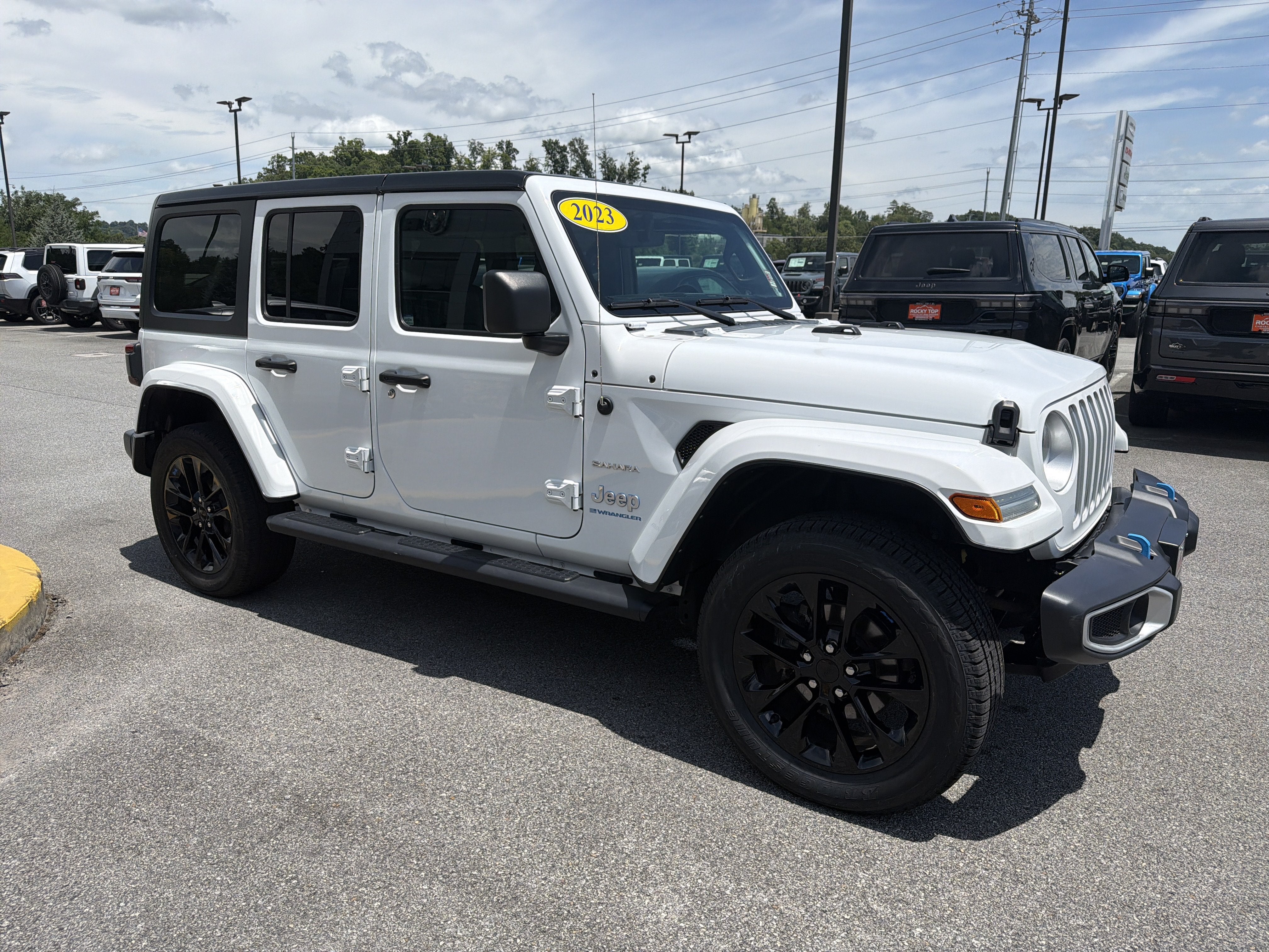 2023 Jeep Wrangler 4xe Sahara 4x4