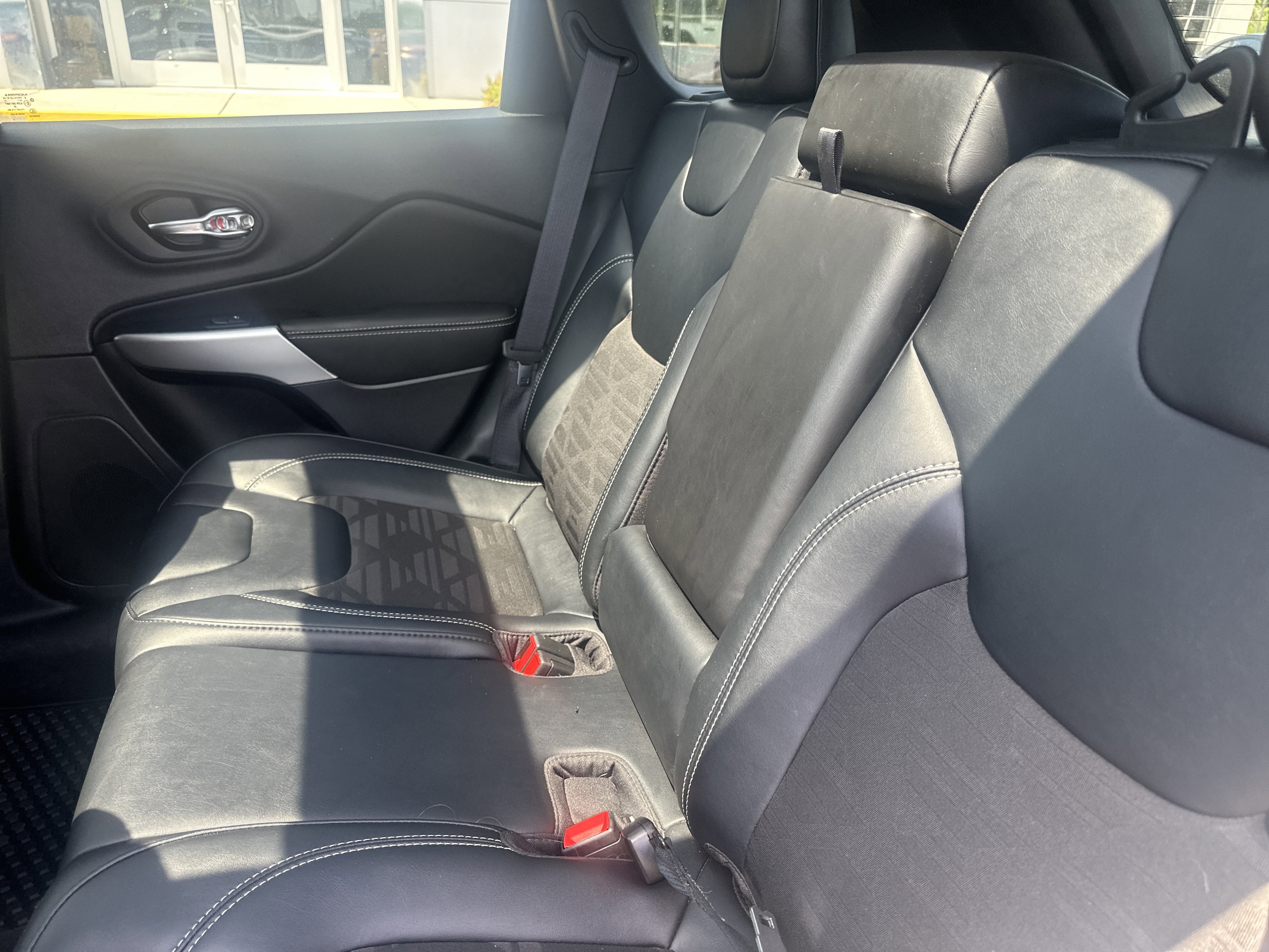 2022 Jeep Cherokee X 4x4