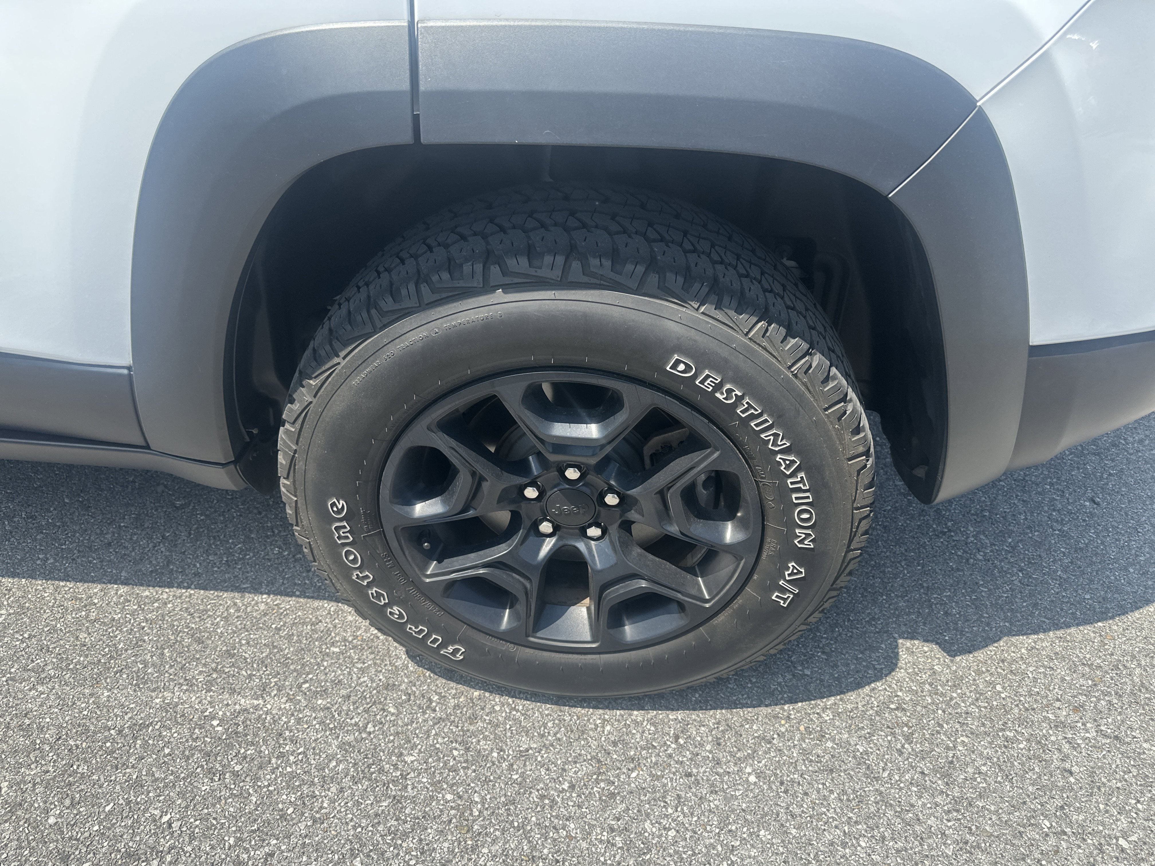 2022 Jeep Cherokee X 4x4