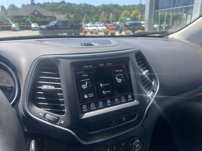 2022 Jeep Cherokee X 4x4