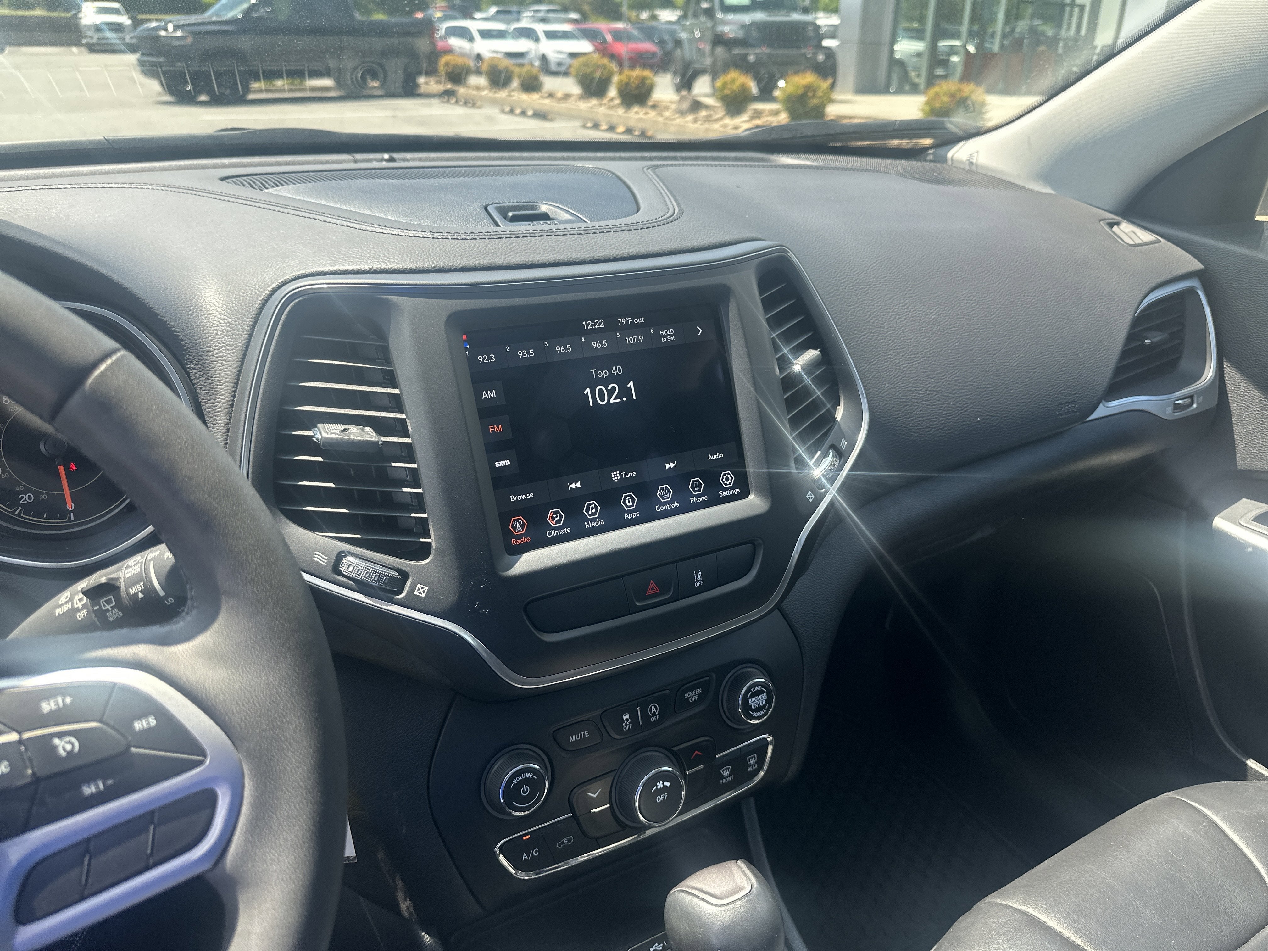 2022 Jeep Cherokee X 4x4