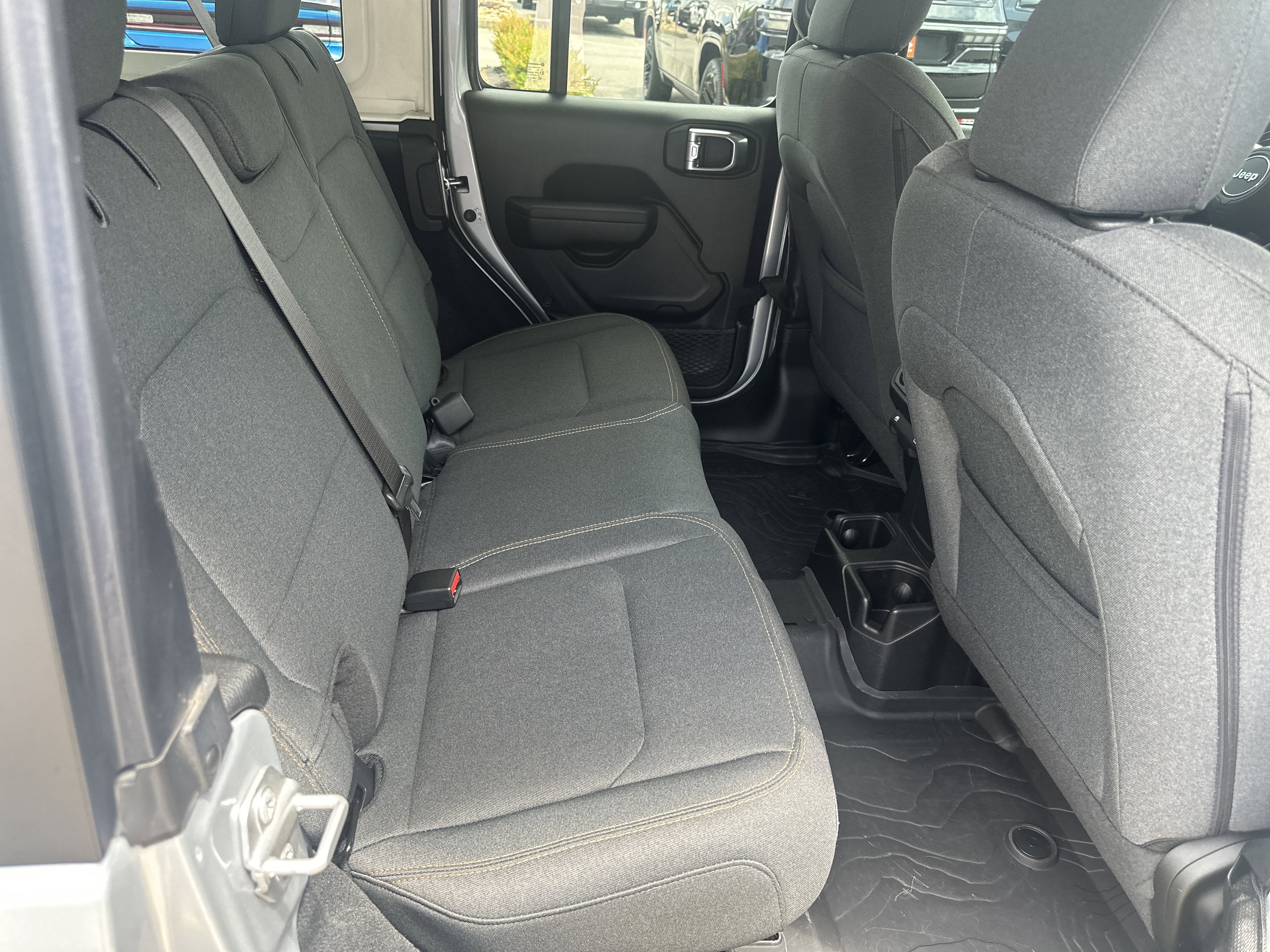 2024 Jeep Wrangler 4-Door Willys 4x4