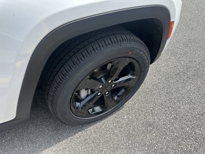 2023 Jeep Grand Cherokee Altitude 4x4