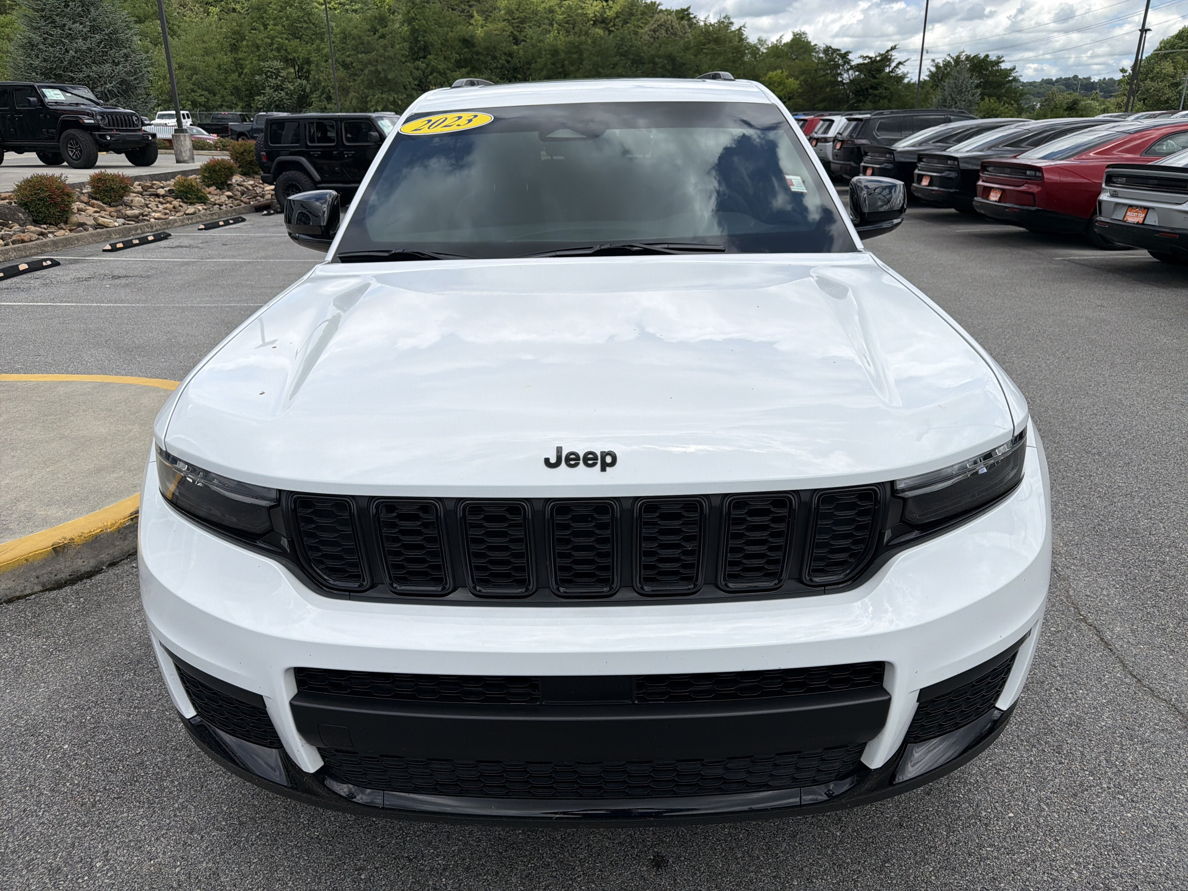 2023 Jeep Grand Cherokee L Altitude 4x4
