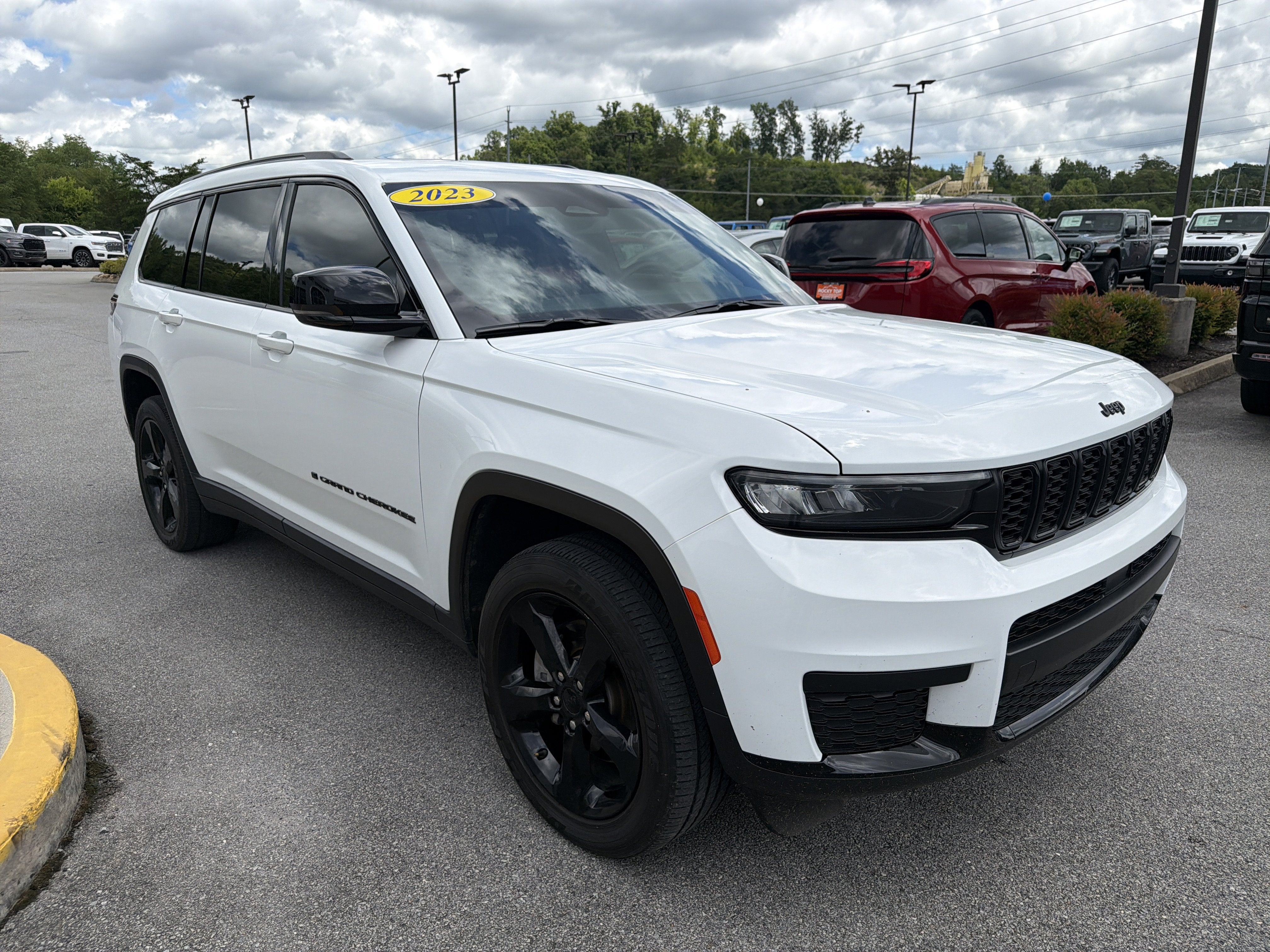 2023 Jeep Grand Cherokee L Altitude 4x4