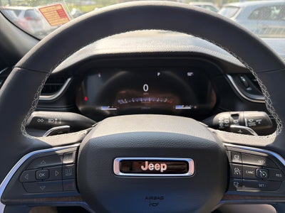 2025 Jeep Grand Cherokee L Limited 4x4