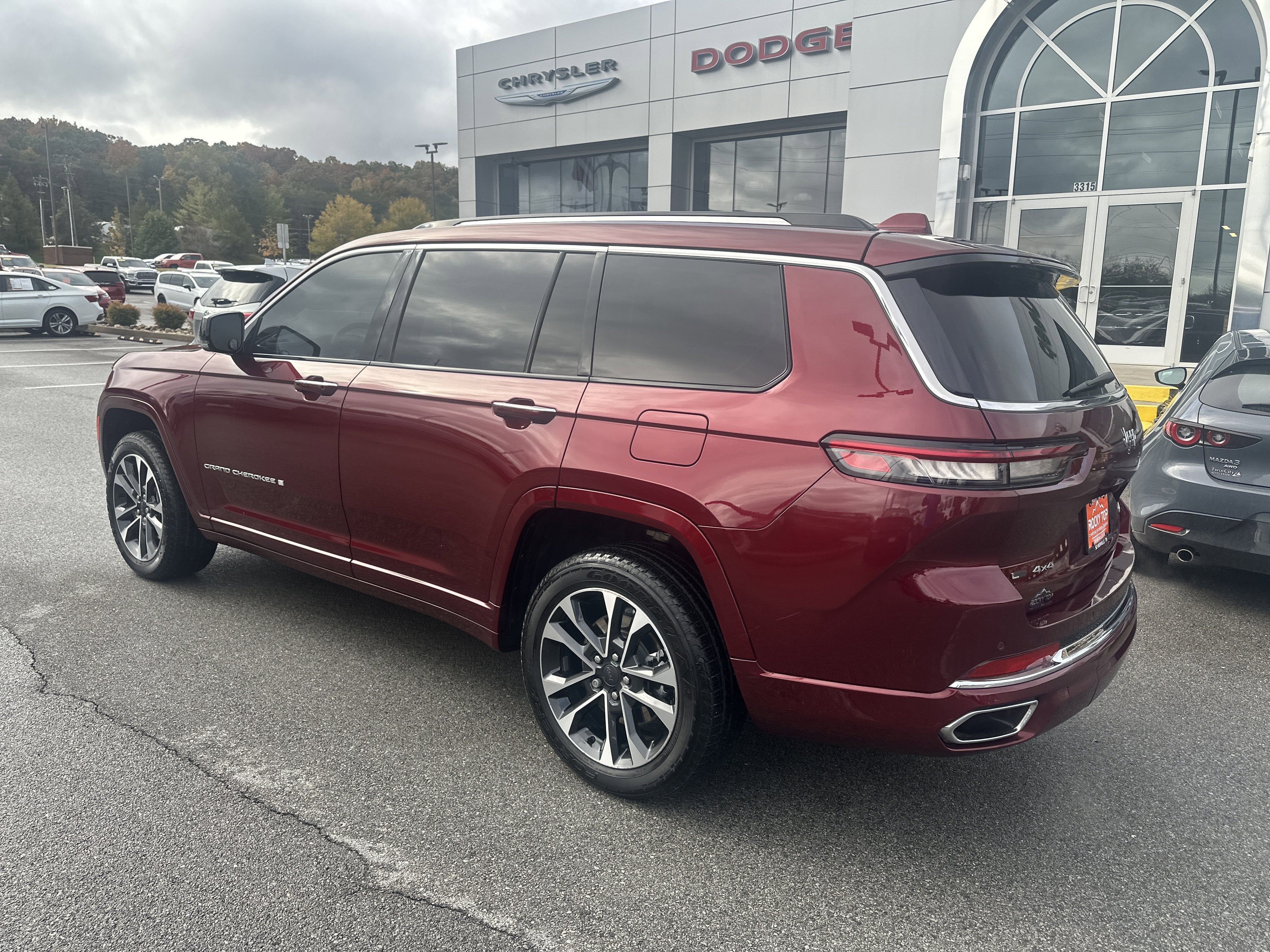 2022 Jeep Grand Cherokee L Overland 4x4