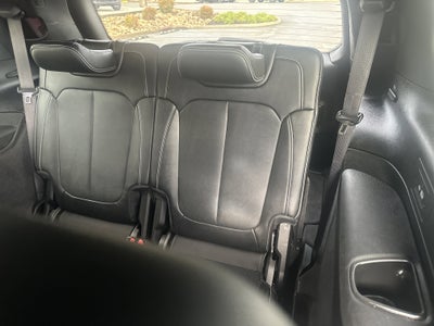 2022 Jeep Grand Cherokee L Overland 4x4