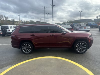 2022 Jeep Grand Cherokee L Overland 4x4