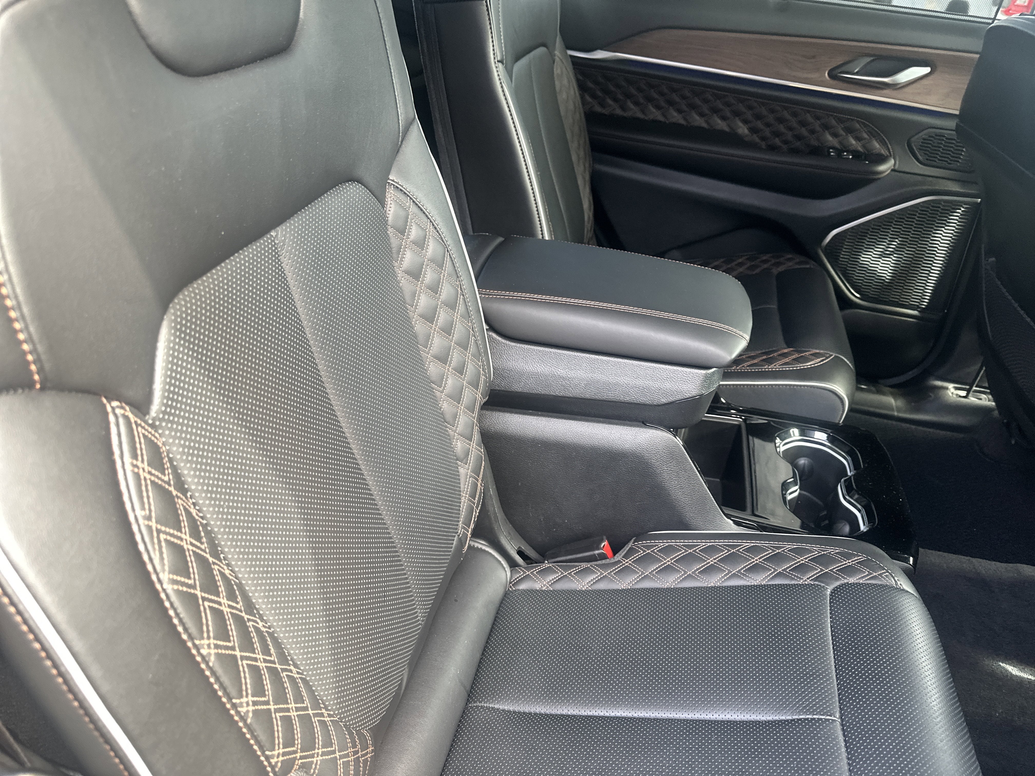 2021 Jeep Grand Cherokee L Summit 4x4