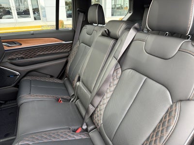 2025 Jeep Grand Cherokee L Summit Reserve 4x4