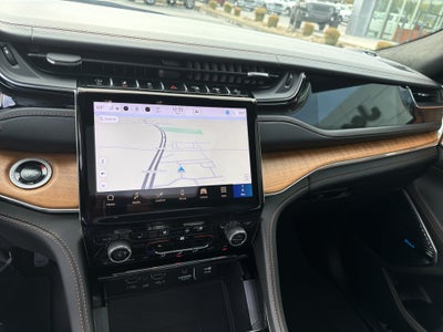 2025 Jeep Grand Cherokee L Summit Reserve 4x4