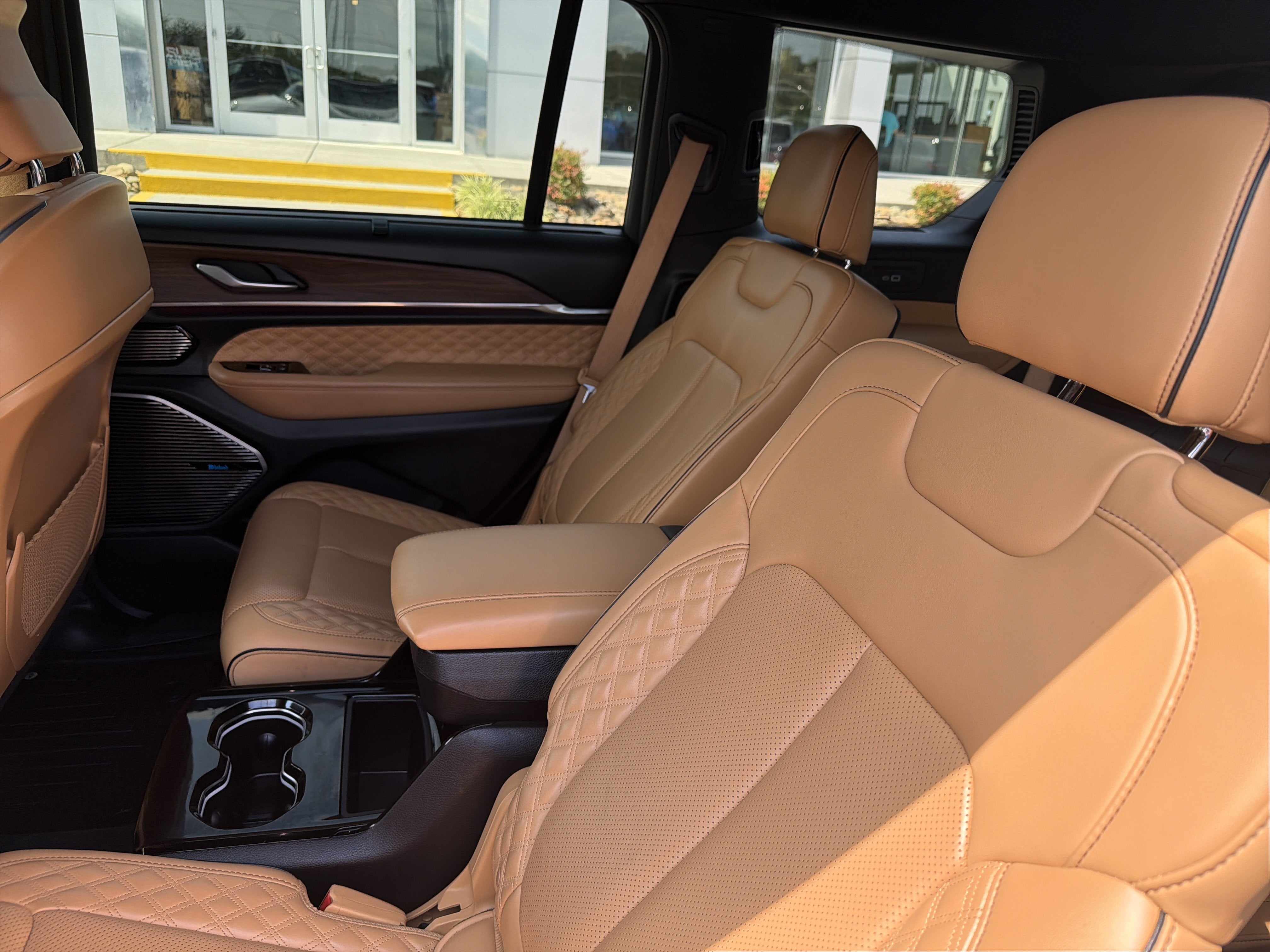 2022 Jeep Grand Cherokee L Summit 4x4