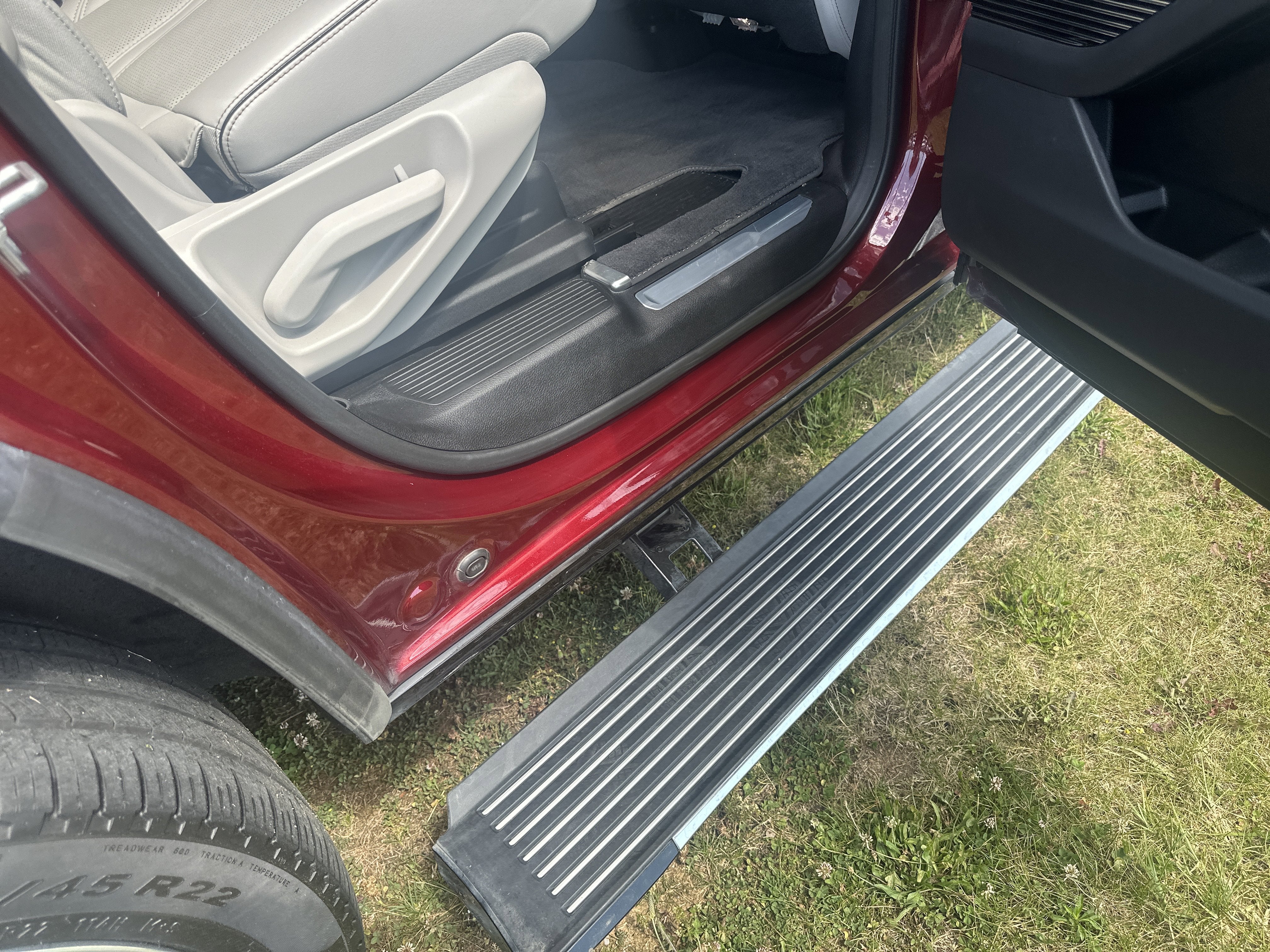 2023 Jeep Grand Wagoneer Series II 4x4