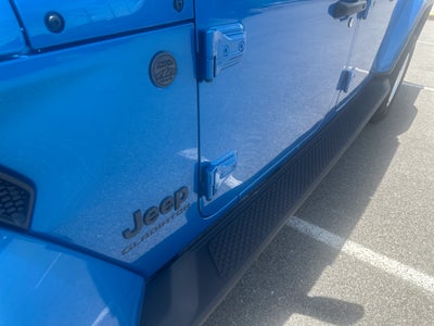 2022 Jeep Gladiator Sport S 4x4