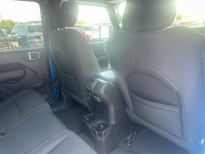 2022 Jeep Gladiator Sport S 4x4
