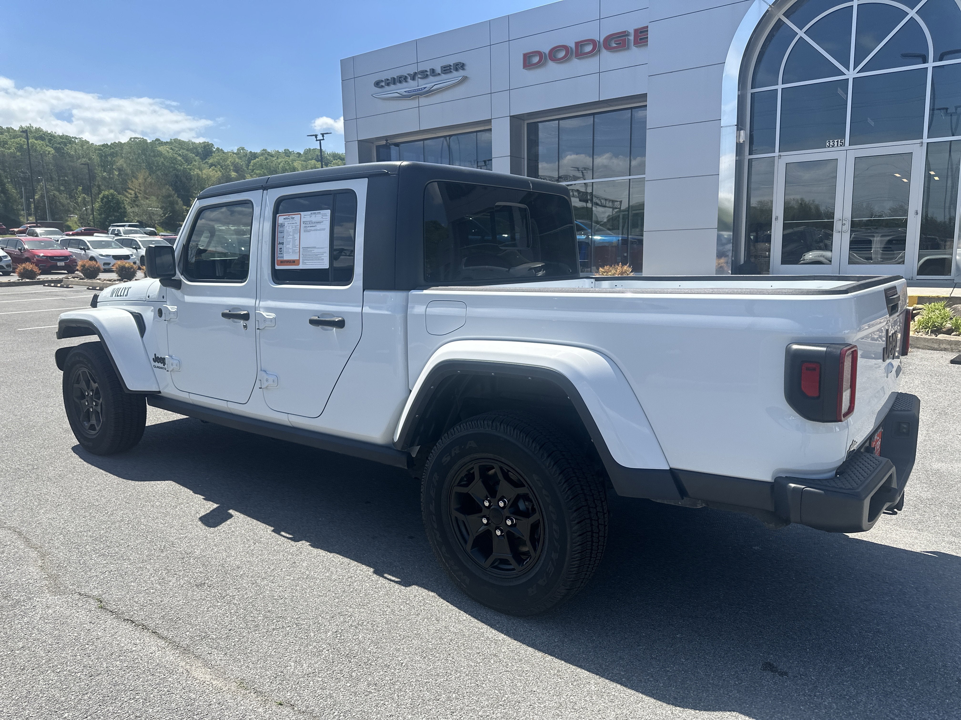 2021 Jeep Gladiator Willys 4x4