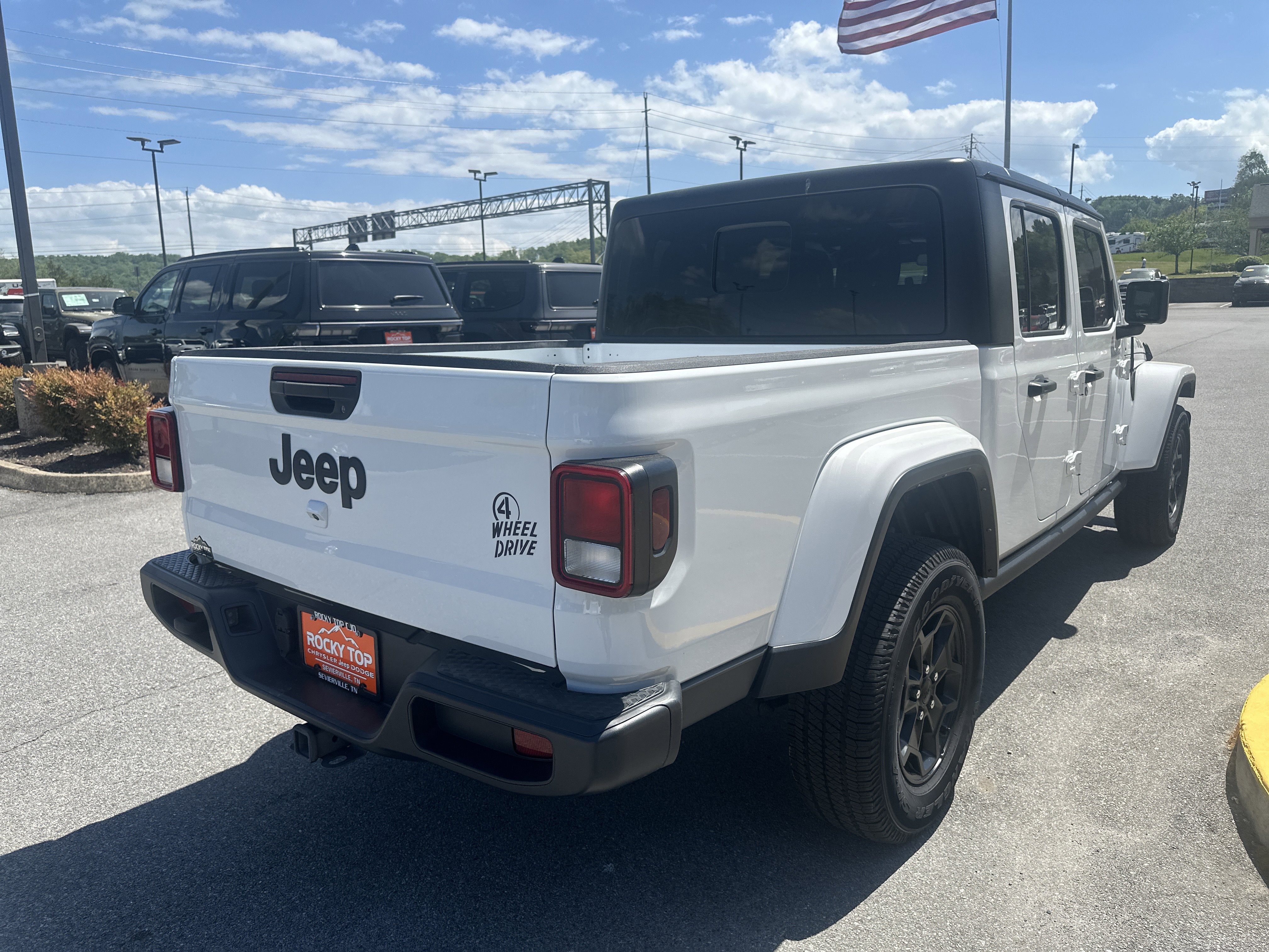 2021 Jeep Gladiator Willys 4x4