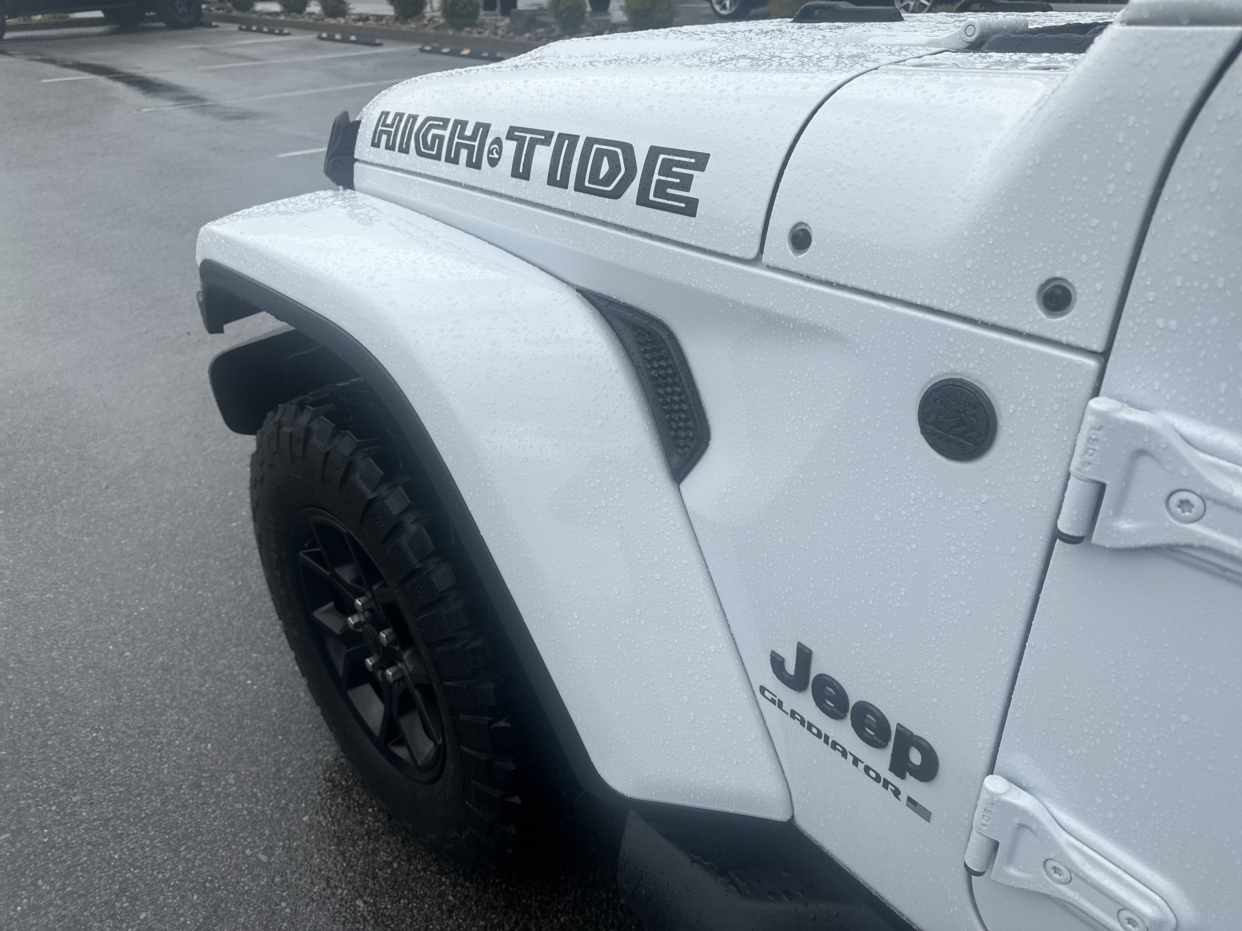 2025 Jeep Gladiator High Tide