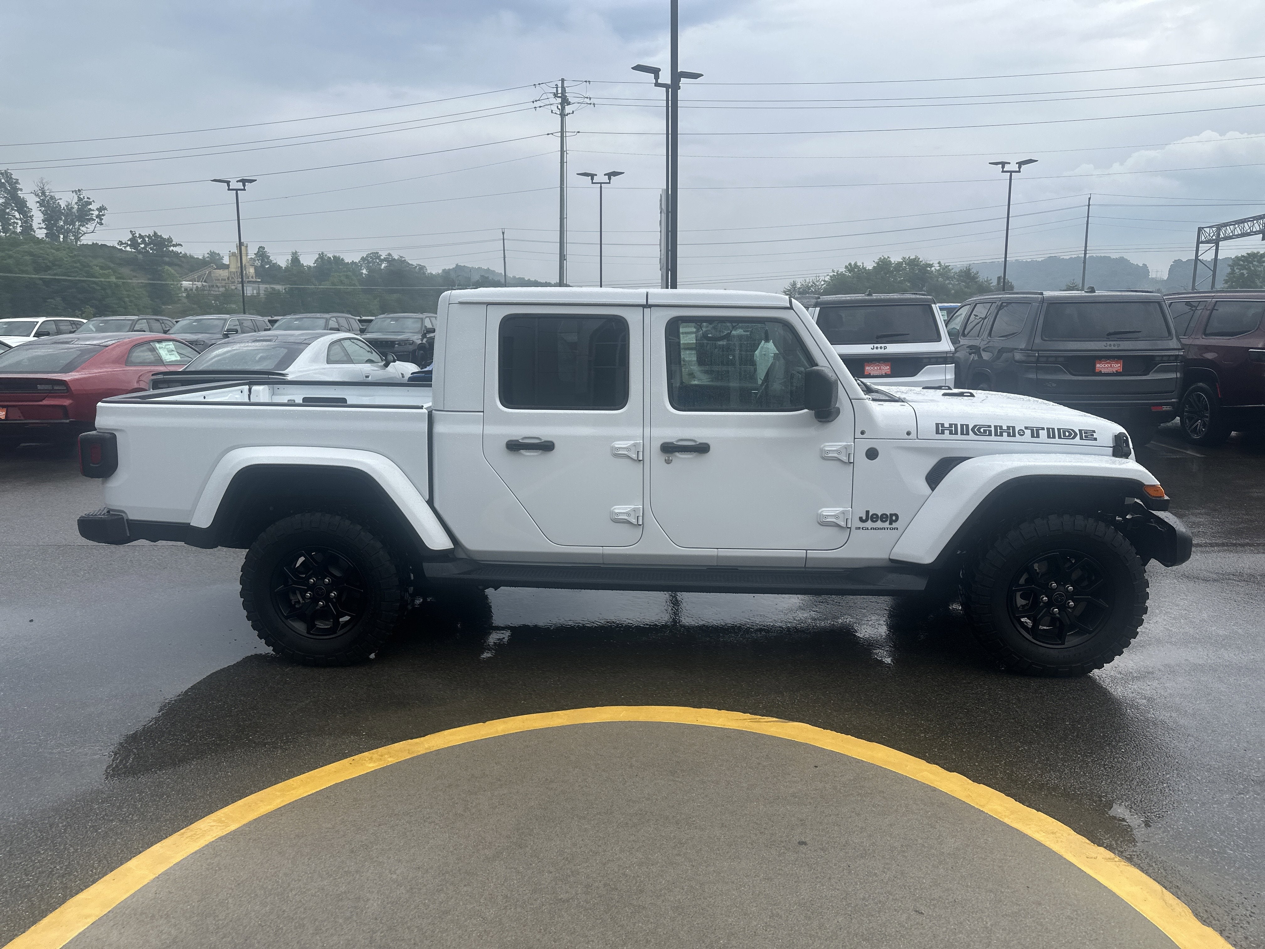 2025 Jeep Gladiator High Tide