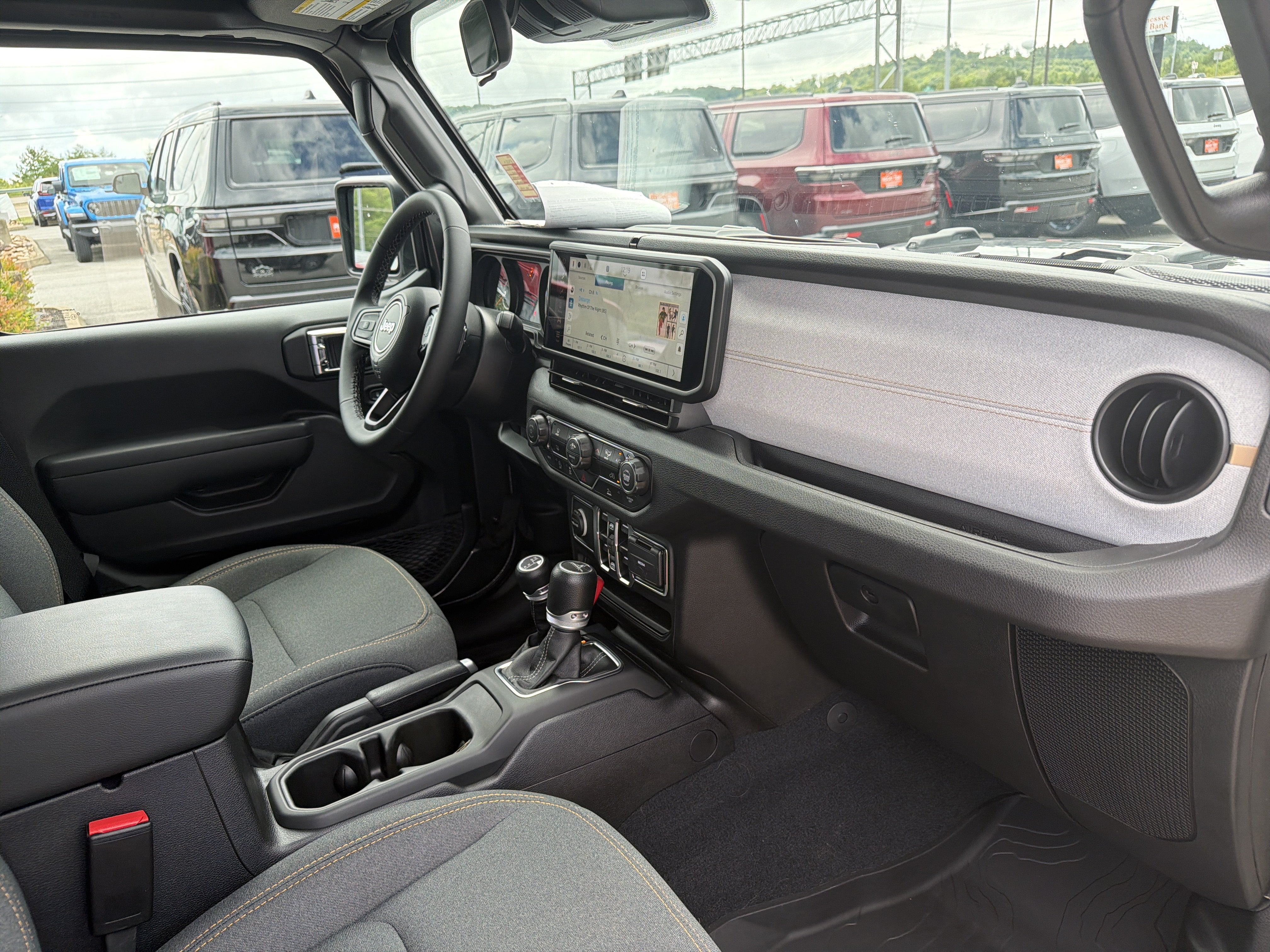 2025 Jeep Gladiator Sport S
