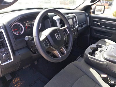 2024 RAM 1500 Classic Warlock Crew Cab 4x4 5'7' Box