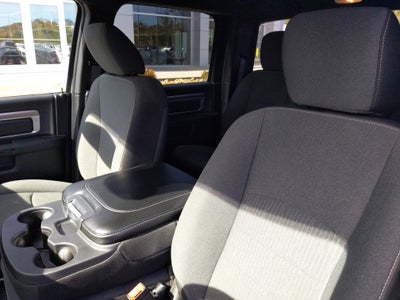 2024 RAM 1500 Classic Warlock Crew Cab 4x4 5'7' Box