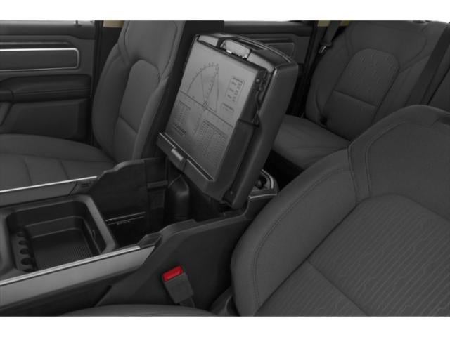 2021 RAM 1500 Big Horn Quad Cab 4x2 6'4' Box