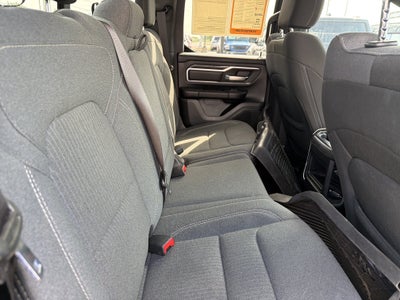 2021 RAM 1500 Big Horn Quad Cab 4x2 6'4' Box