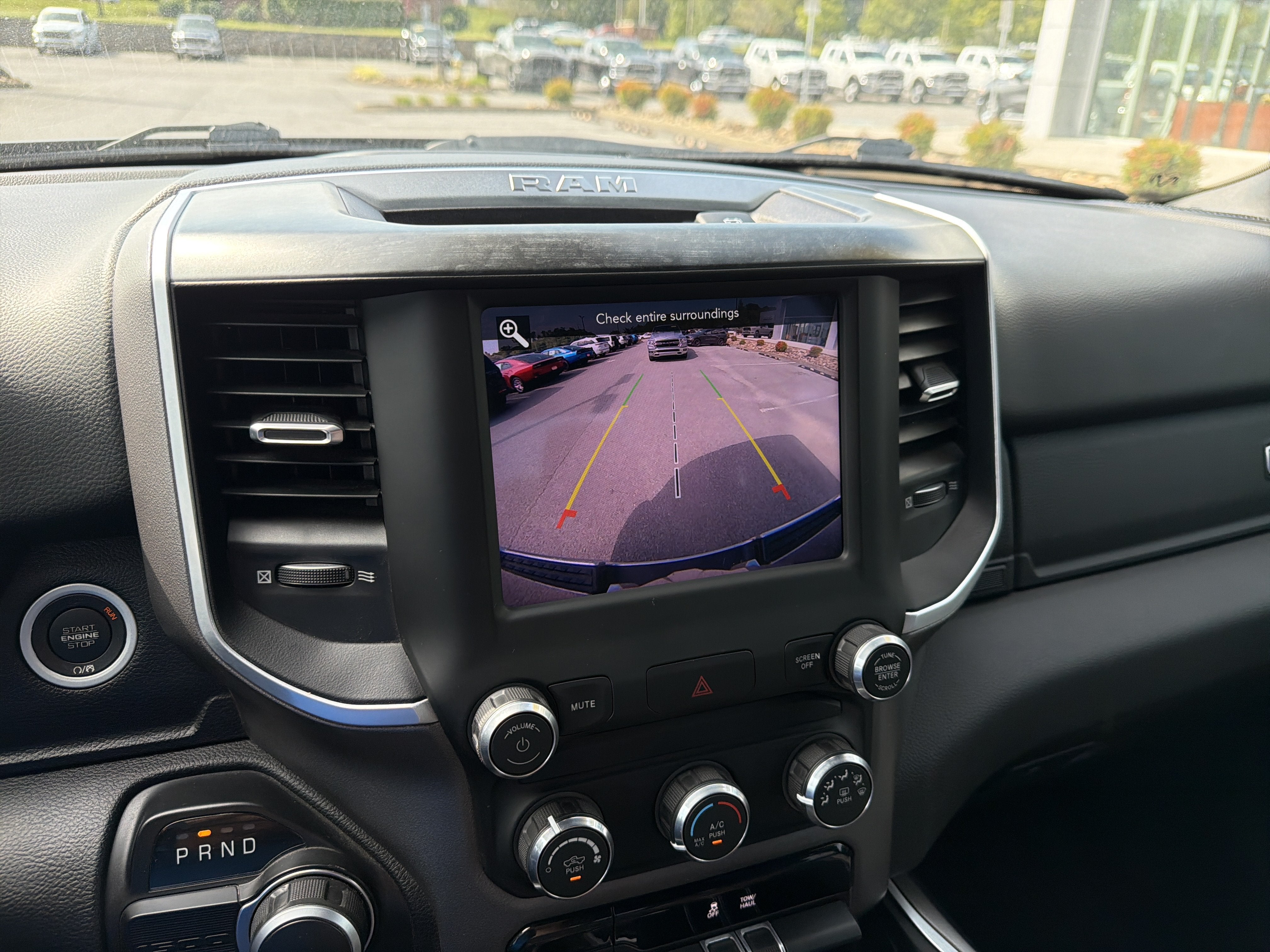 2021 RAM 1500 Big Horn Quad Cab 4x2 6'4' Box