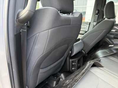2021 RAM 1500 Big Horn Quad Cab 4x4 6'4' Box