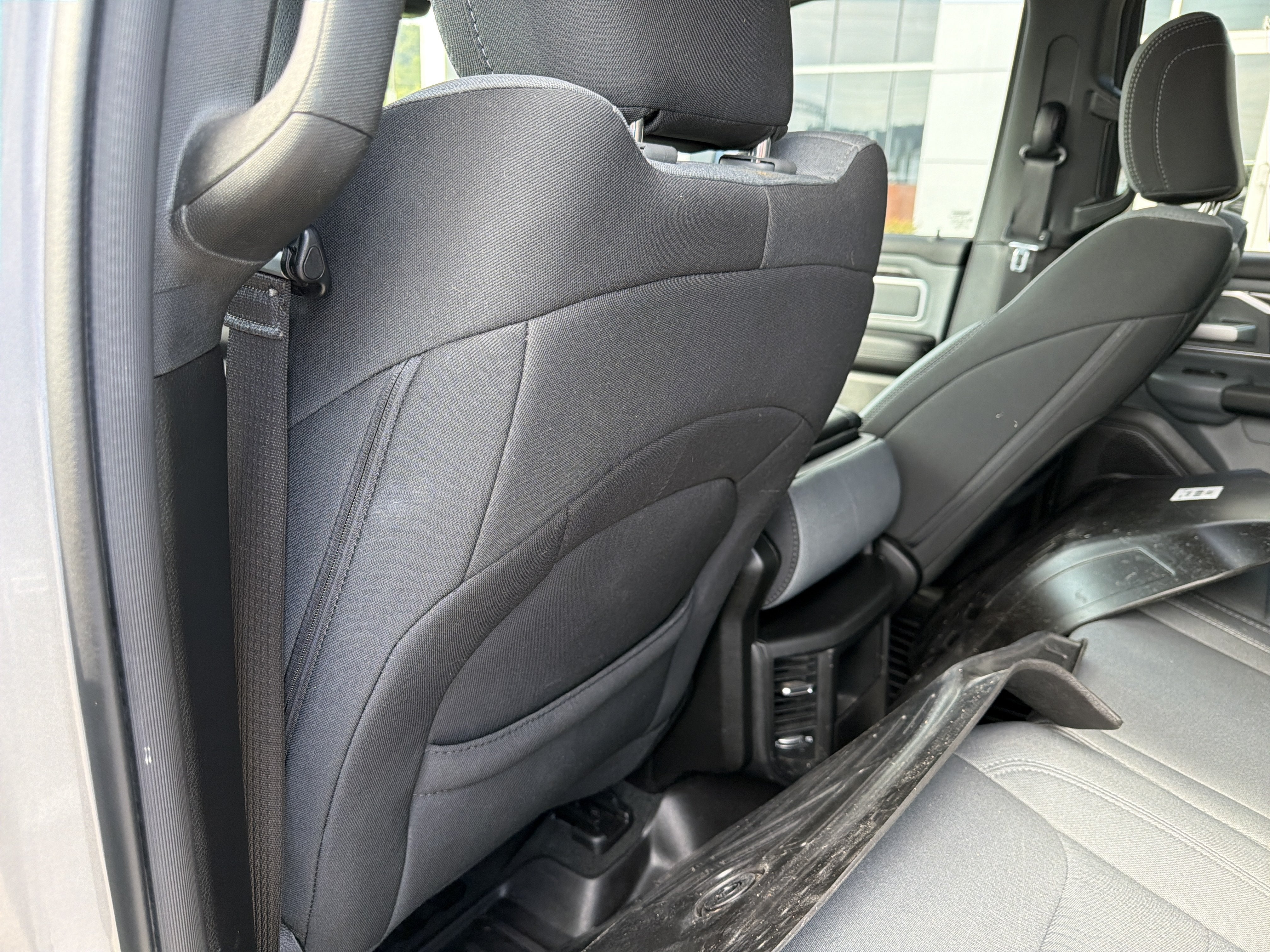2021 RAM 1500 Big Horn Quad Cab 4x4 6'4' Box