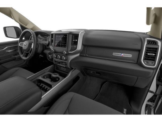 2022 RAM 1500 Big Horn Quad Cab 4x4 6'4' Box