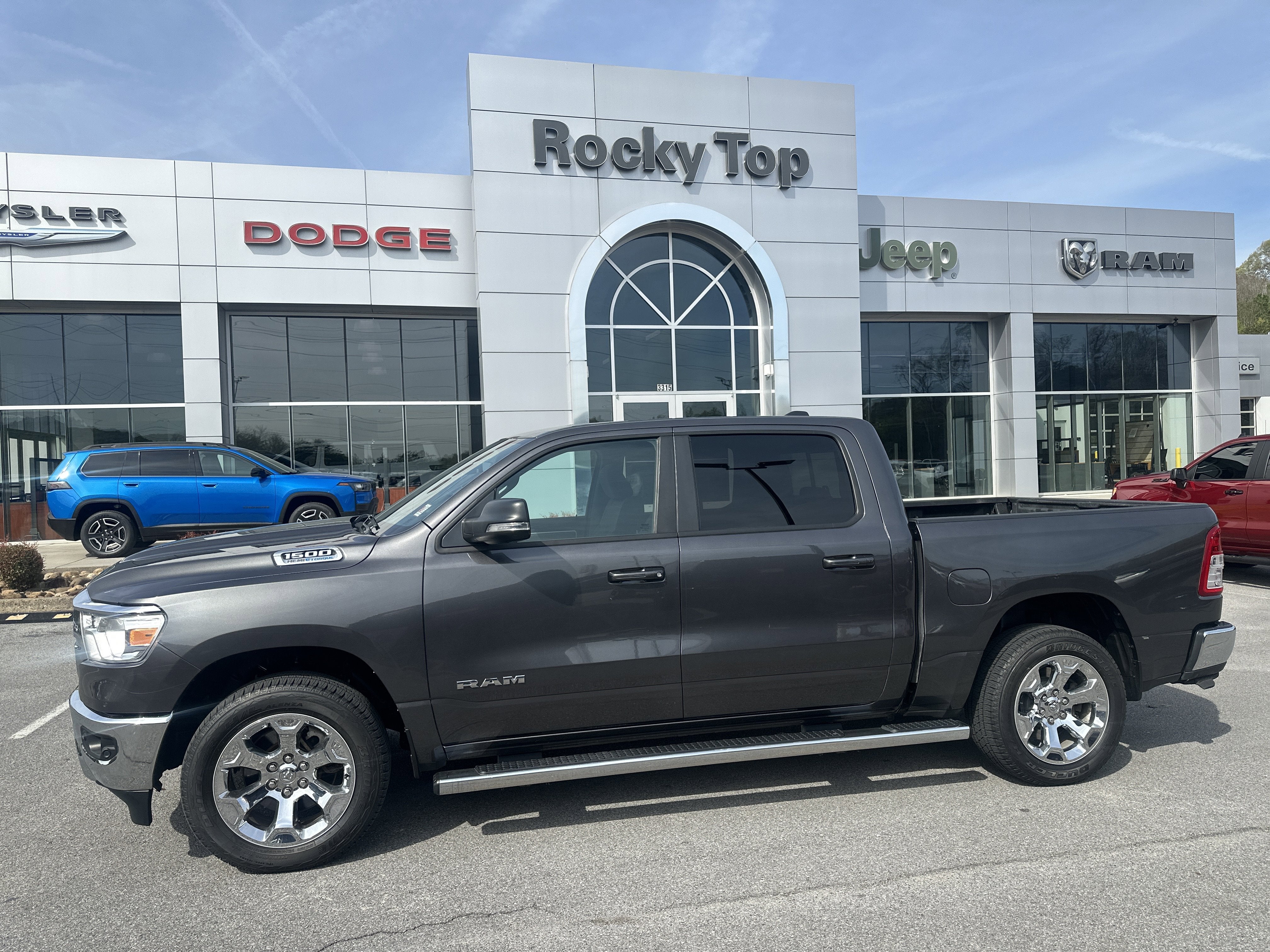 2021 RAM 1500 Big Horn Crew Cab 4x4 5'7' Box