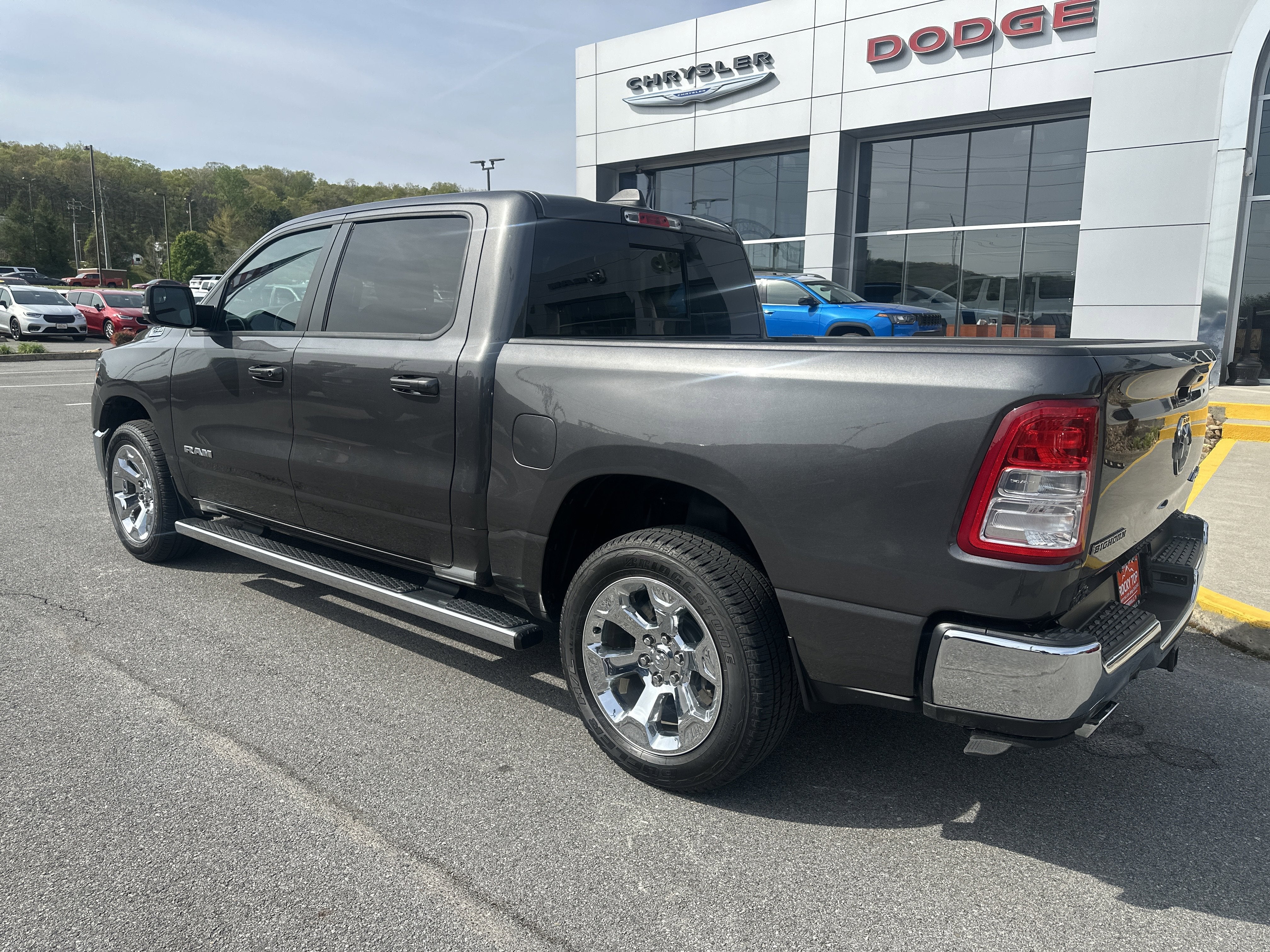 2021 RAM 1500 Big Horn Crew Cab 4x4 5'7' Box