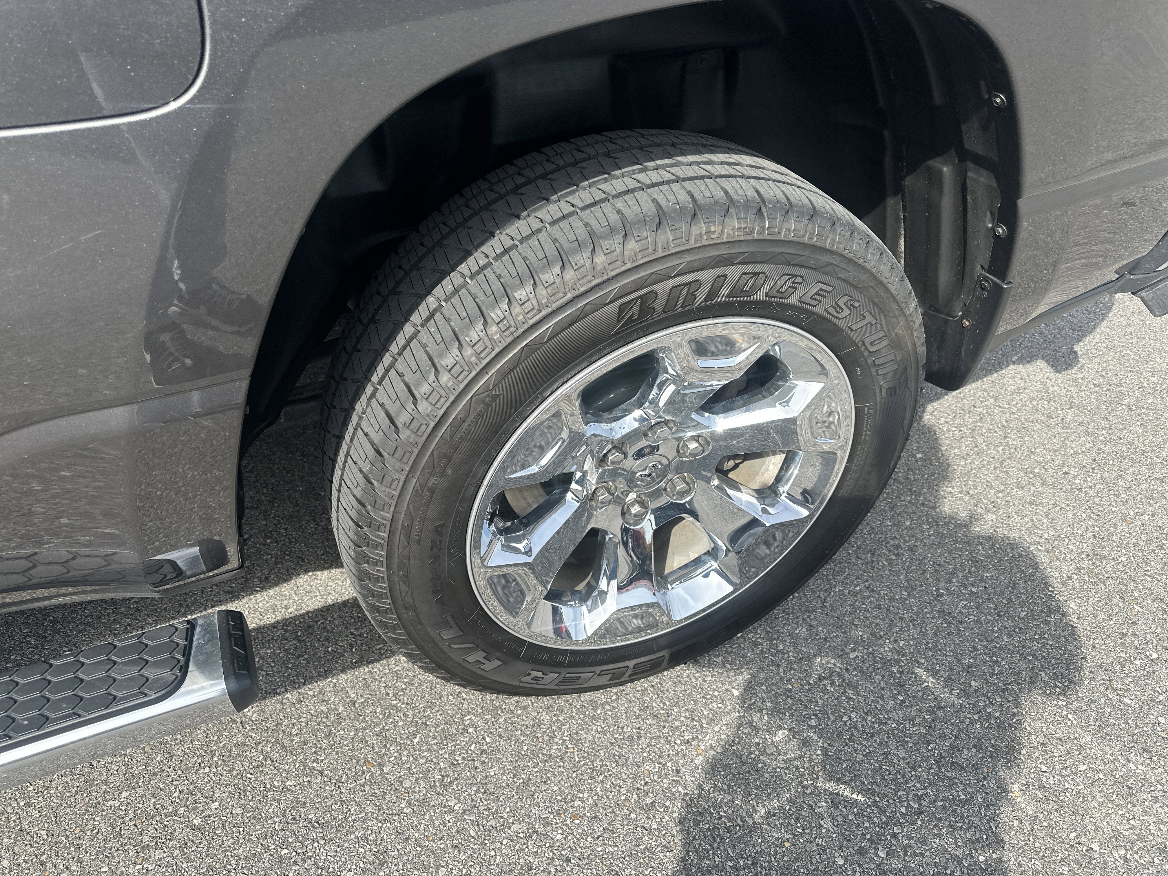 2021 RAM 1500 Big Horn Crew Cab 4x4 5'7' Box