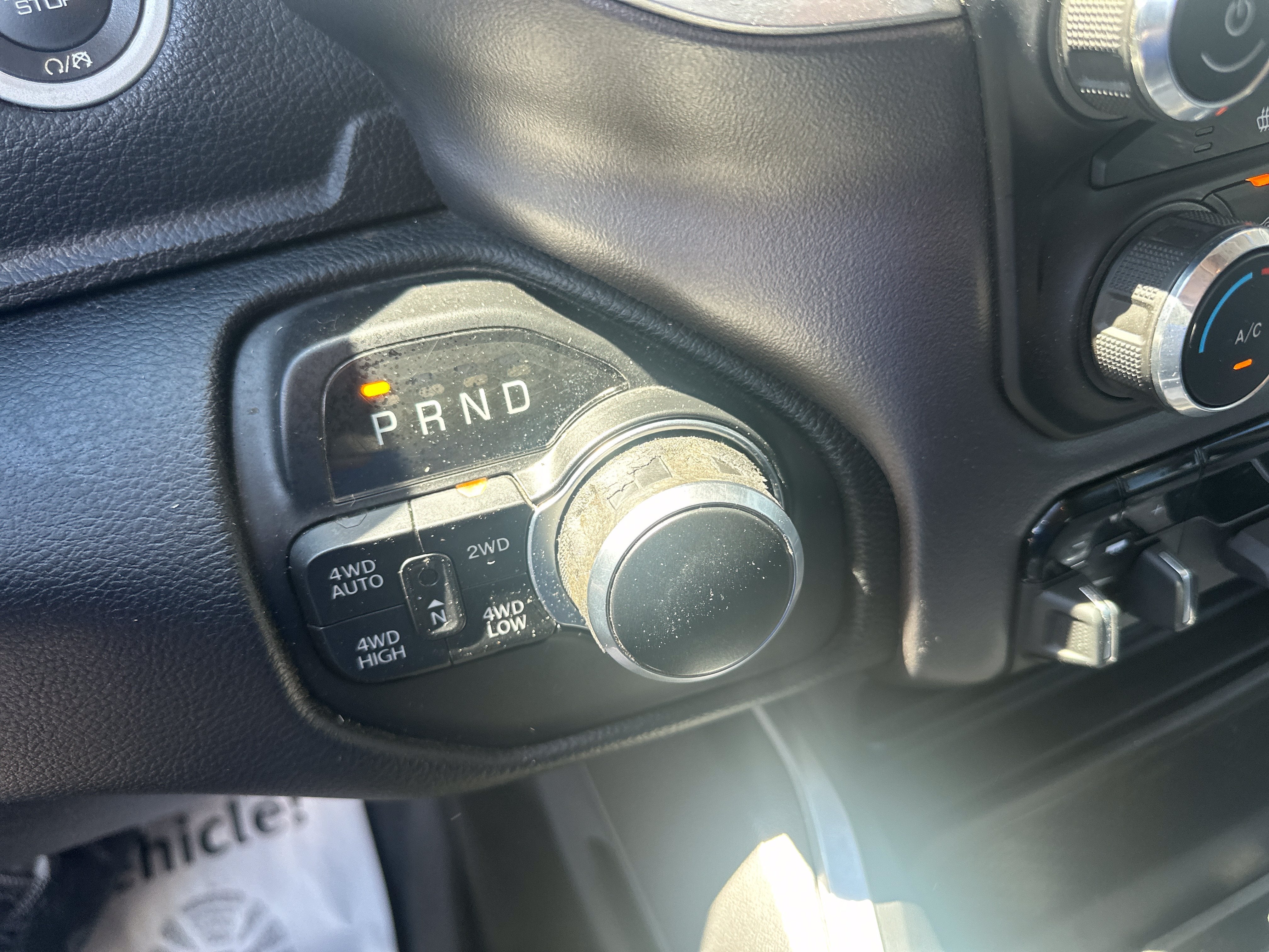 2020 RAM 1500 Big Horn Crew Cab 4x4 5'7' Box