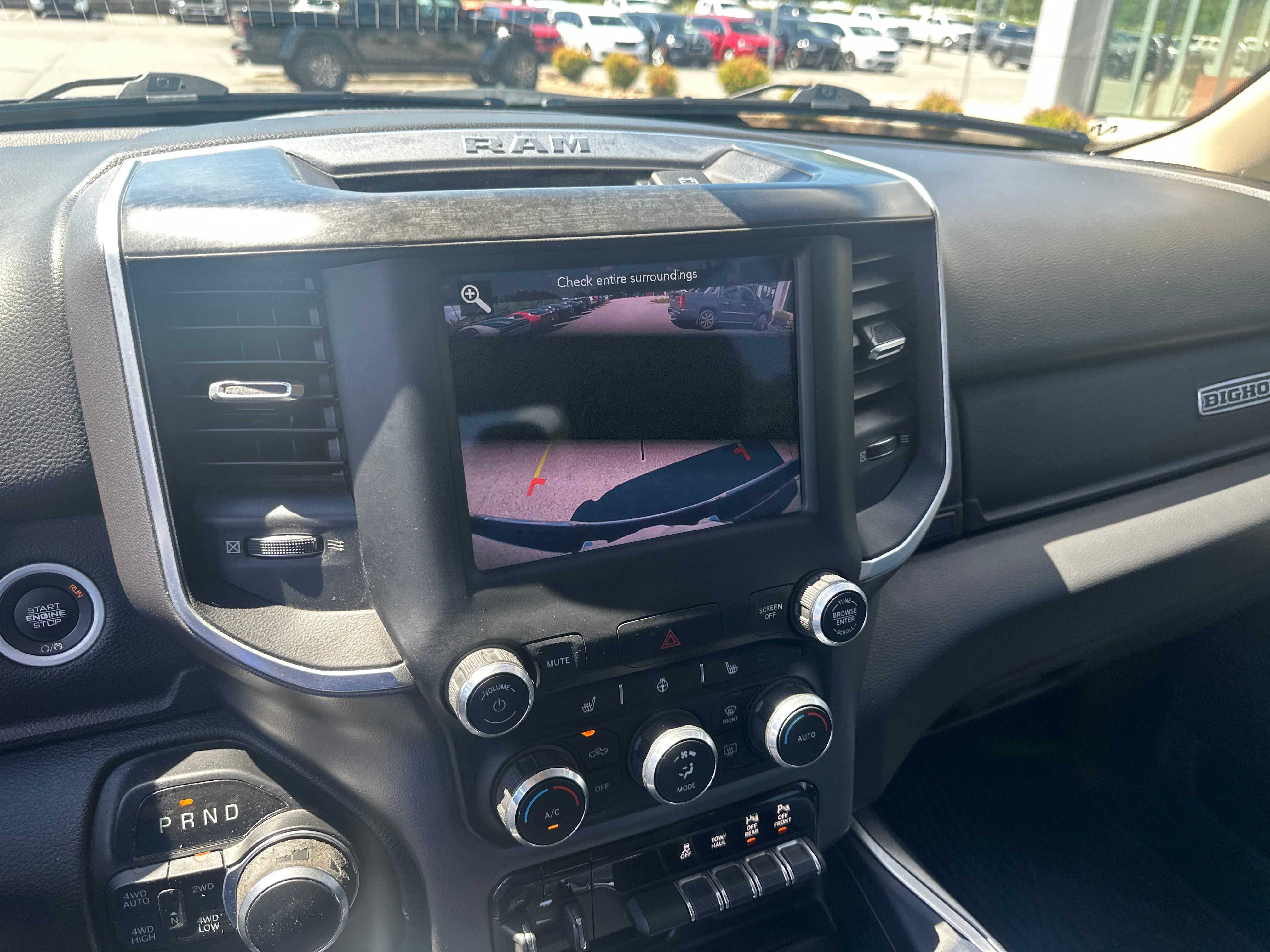 2020 RAM 1500 Big Horn Crew Cab 4x4 5'7' Box