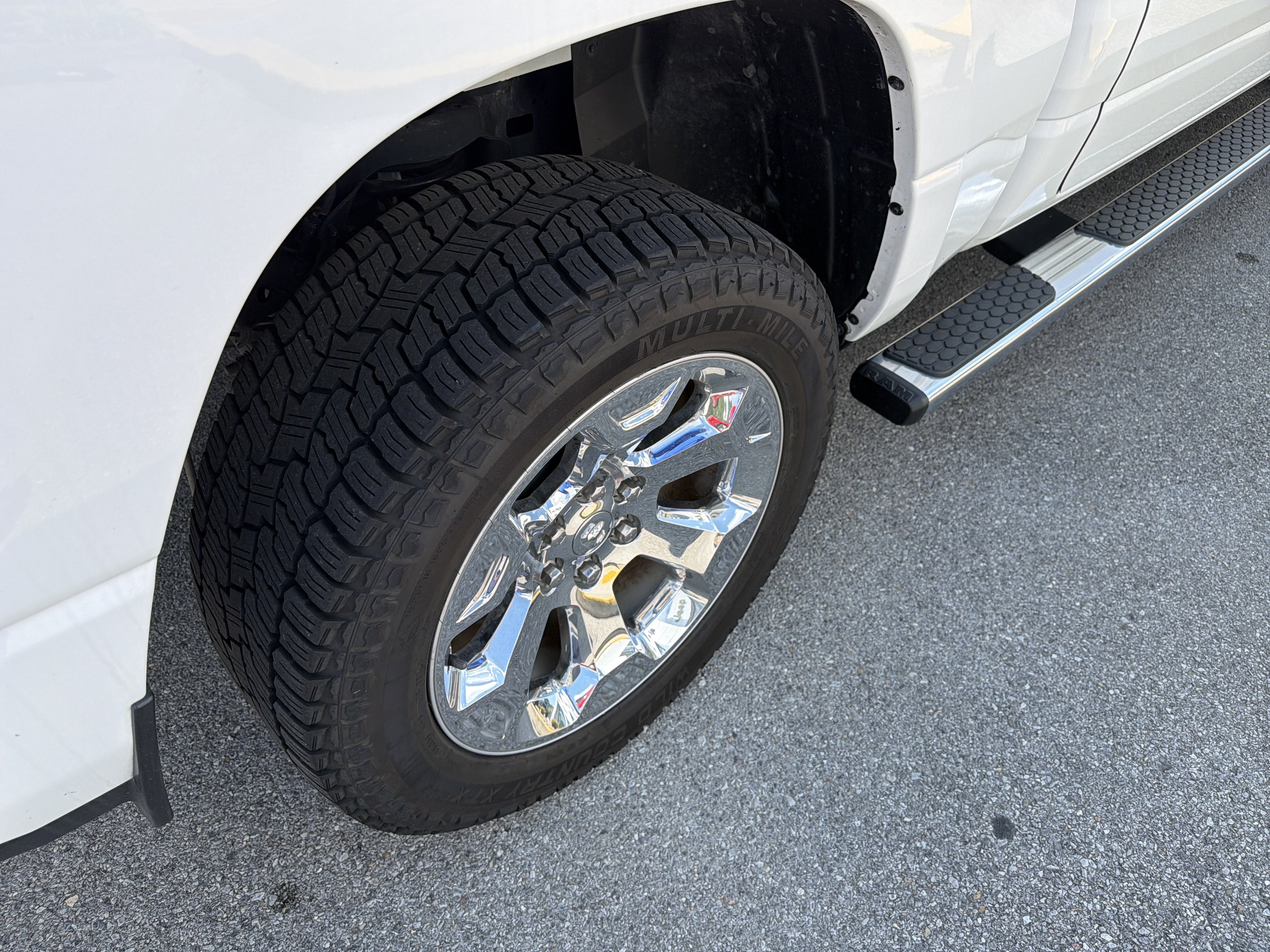 2023 RAM 1500 Big Horn Crew Cab 4x4 5'7' Box