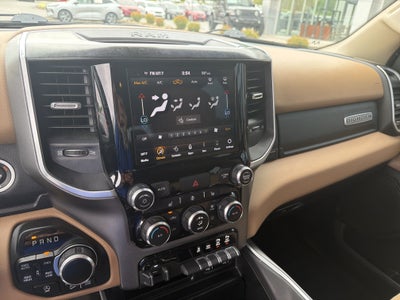 2020 RAM 1500 Big Horn Crew Cab 4x4 5'7' Box