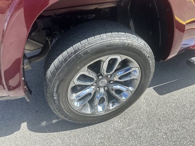 2020 RAM 1500 Laramie Crew Cab 4x4 5'7' Box