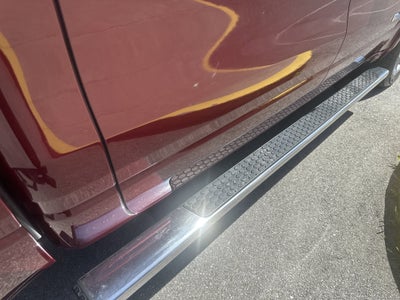 2020 RAM 1500 Laramie Crew Cab 4x4 5'7' Box