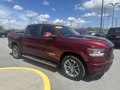 2020 RAM 1500 Laramie Crew Cab 4x4 5'7' Box