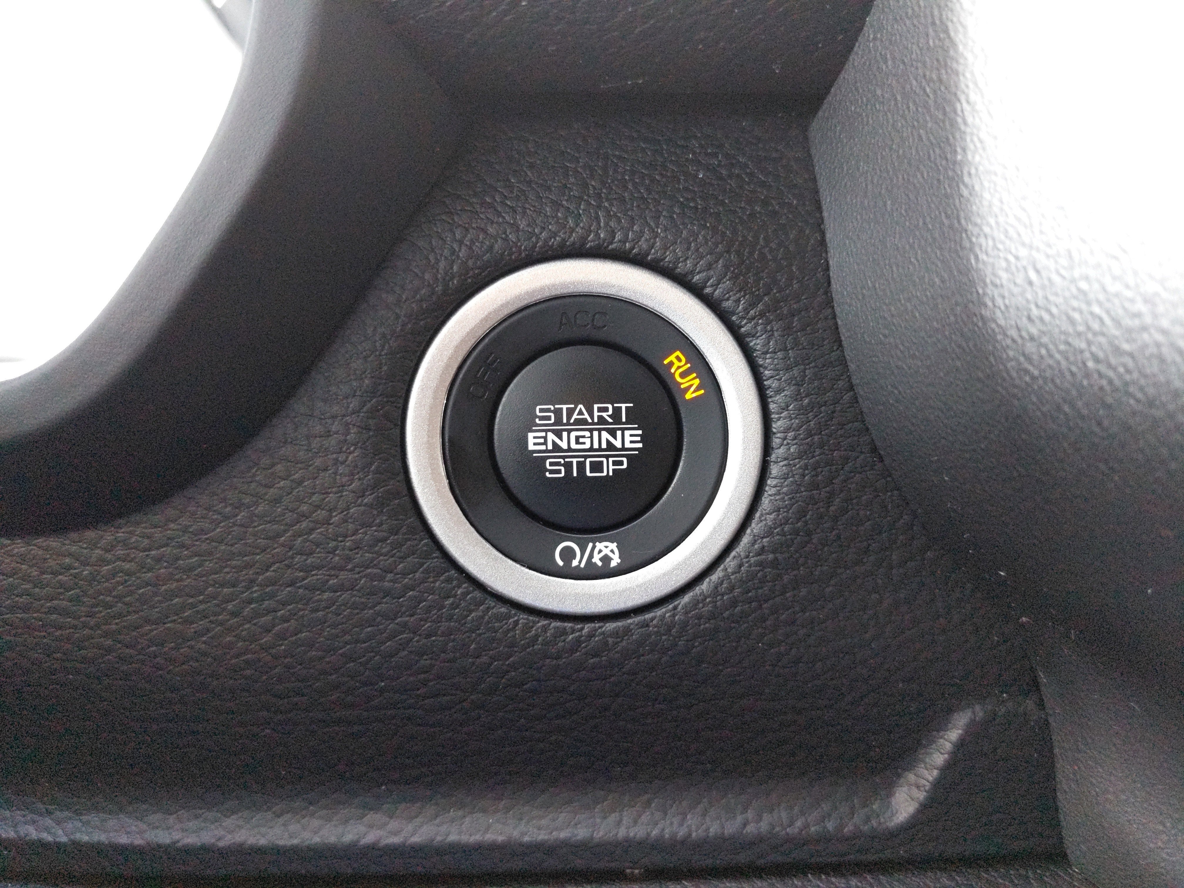 2024 RAM 1500 Laramie Crew Cab 4x4 5'7' Box