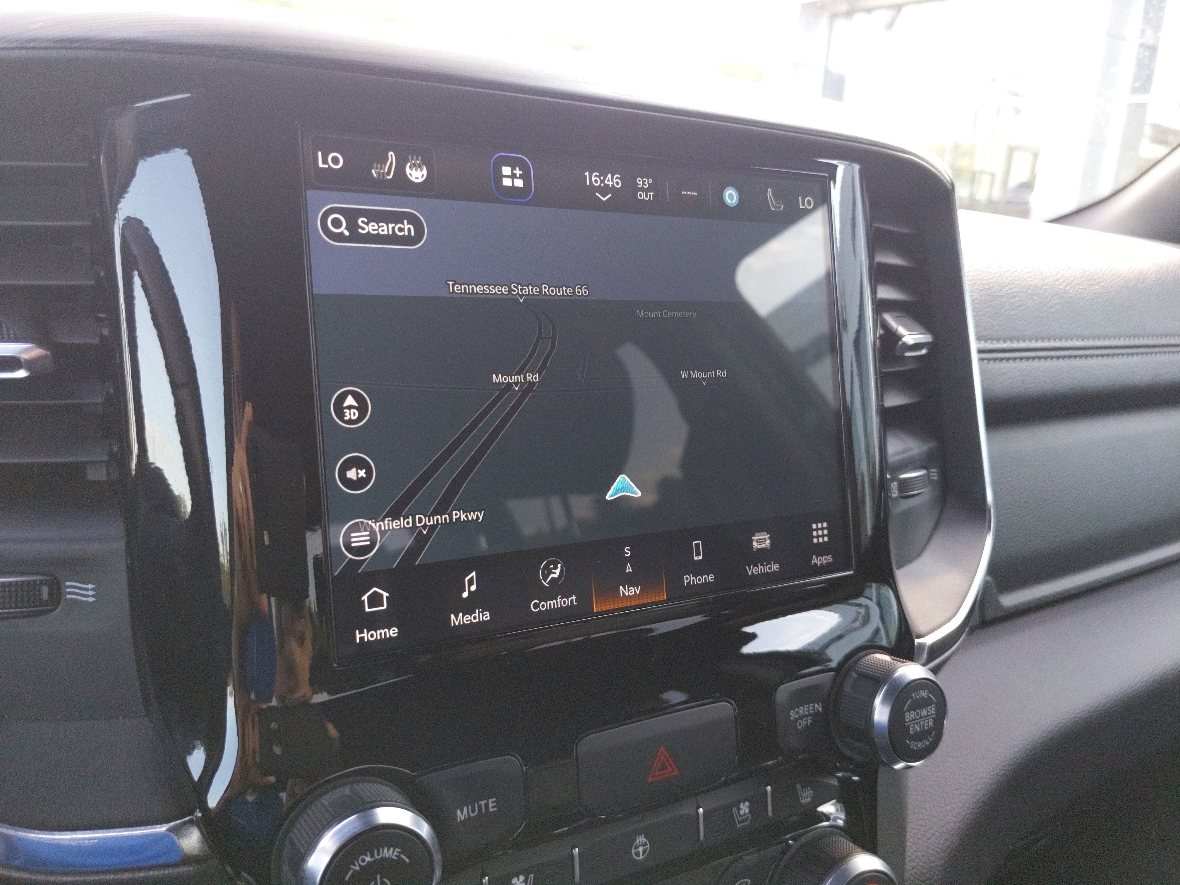 2024 RAM 1500 Laramie Crew Cab 4x4 5'7' Box