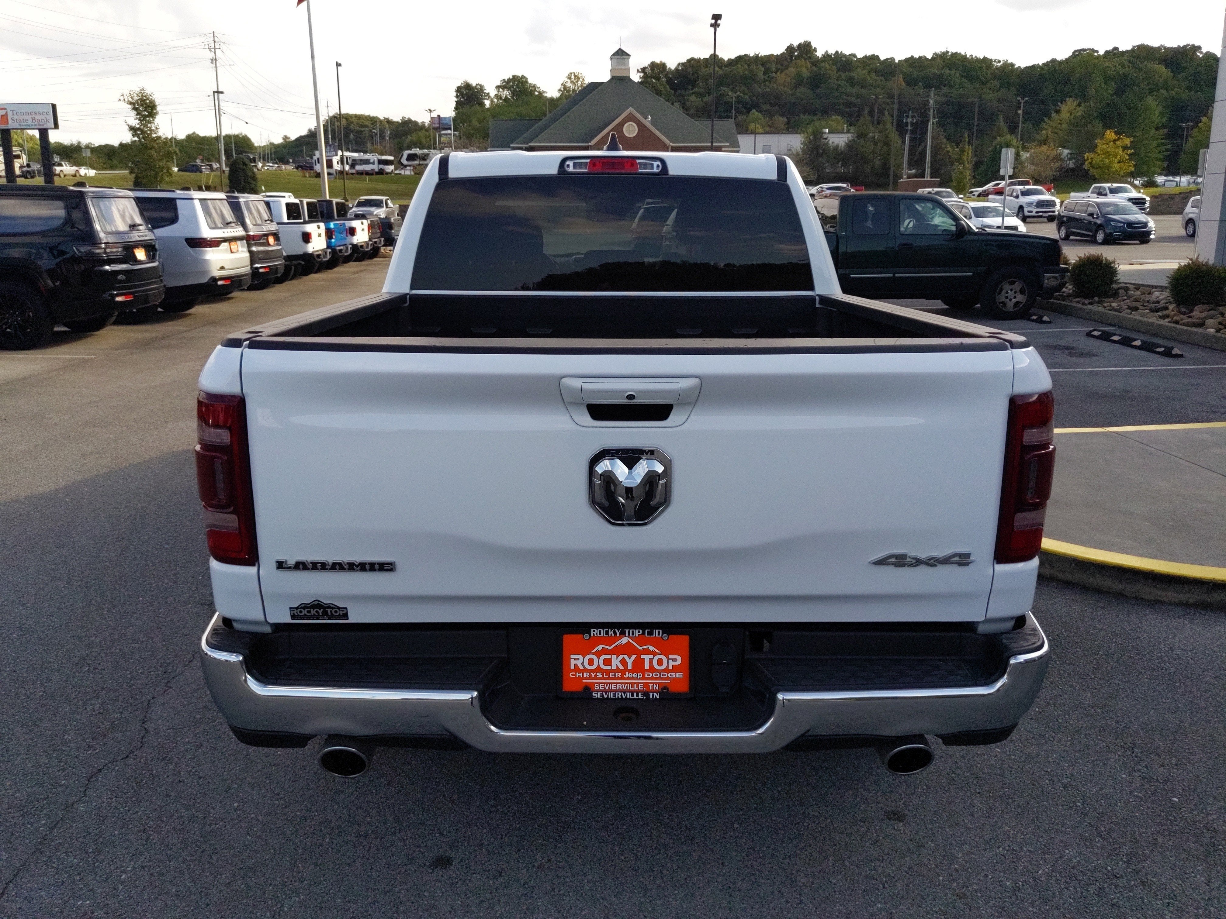 2024 RAM 1500 Laramie Crew Cab 4x4 5'7' Box