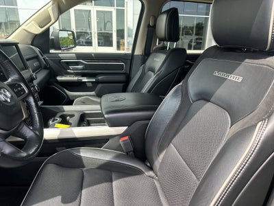 2020 RAM 1500 Laramie Crew Cab 4x4 5'7' Box