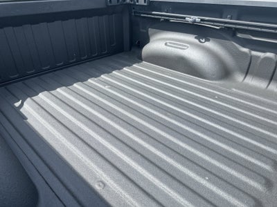 2020 RAM 1500 Laramie Crew Cab 4x4 5'7' Box